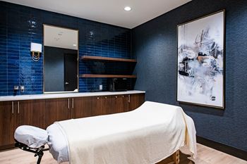 Galleria spa massage bed